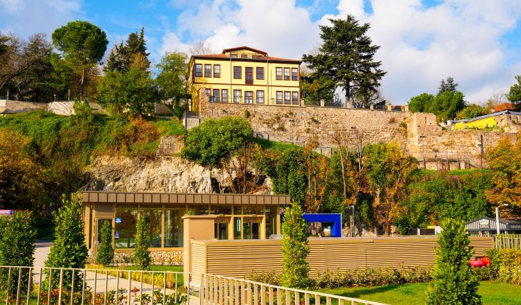 Charming view of historic buildings nestled in Bursa's scenic landscape. — What do you understand by the term Growth hacking